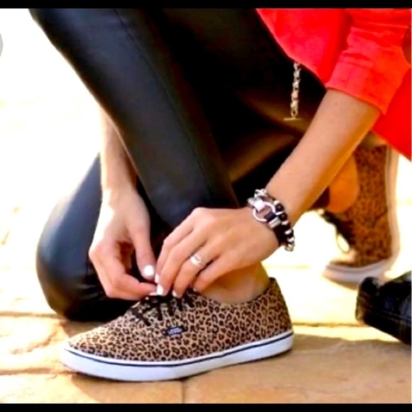 VANS Leopard Sneakers - Picture 3 of 14